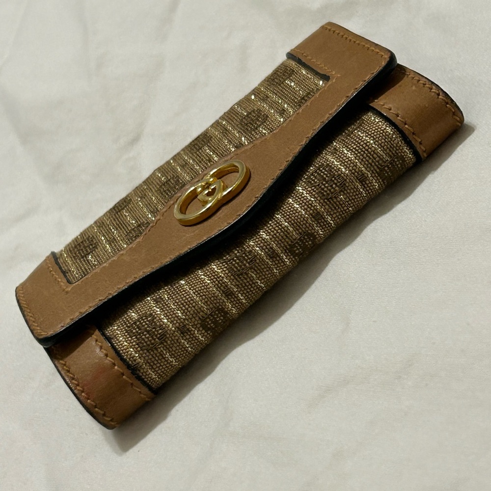 Gucci Vintage GG Signiture Leather/ Canvas Key Holder Wallet (Gold Inlay Canvas) - Picture 15 of 16